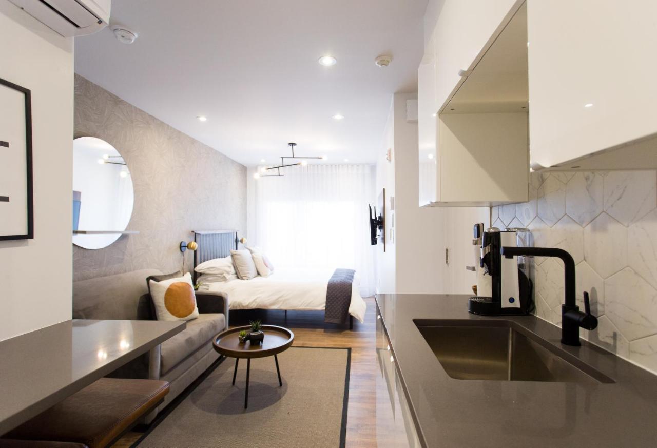 Romantic Studio In The Heart Of Little Italy By Den Stays Montreal Luaran gambar
